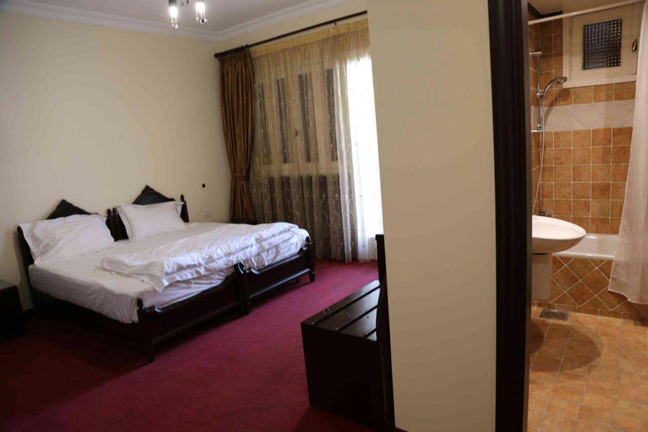 Quartier Suisse Hotel Броумана Екстериор снимка
